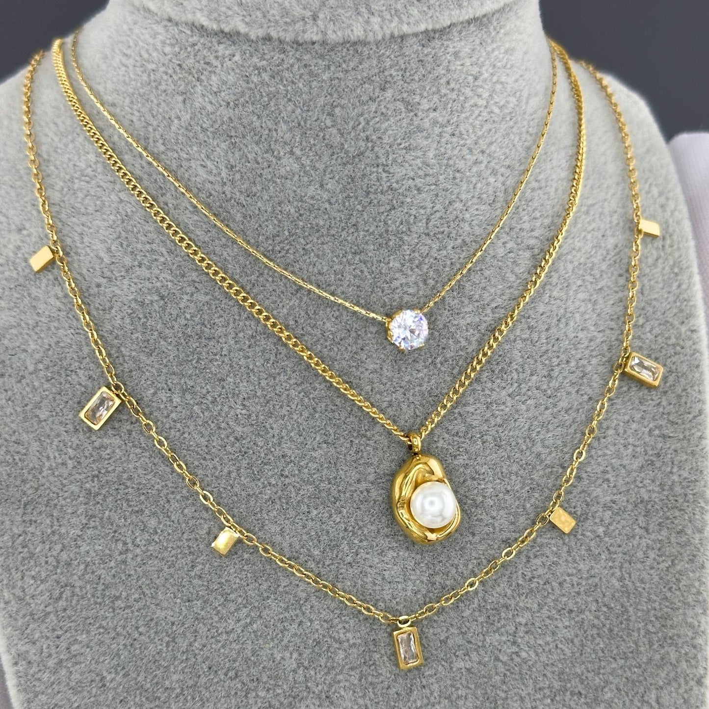 Aurora 18k plated gold necklace with zircon charms