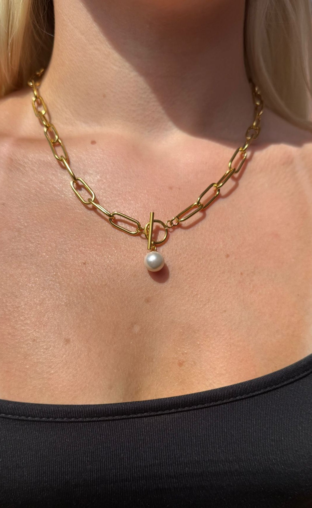 Freya 18K AAA gold plated chain with pearl charm necklace