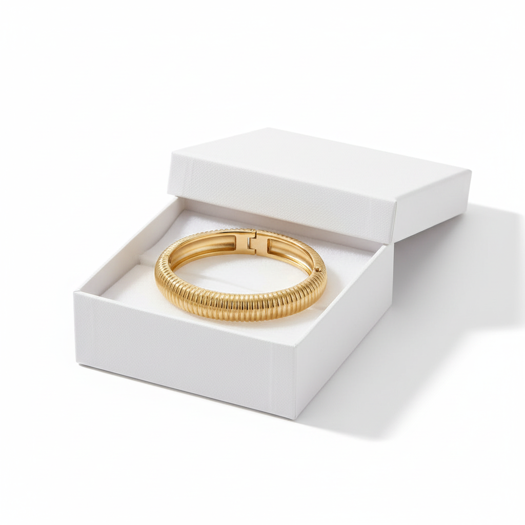 Charlotte - White Gift Box