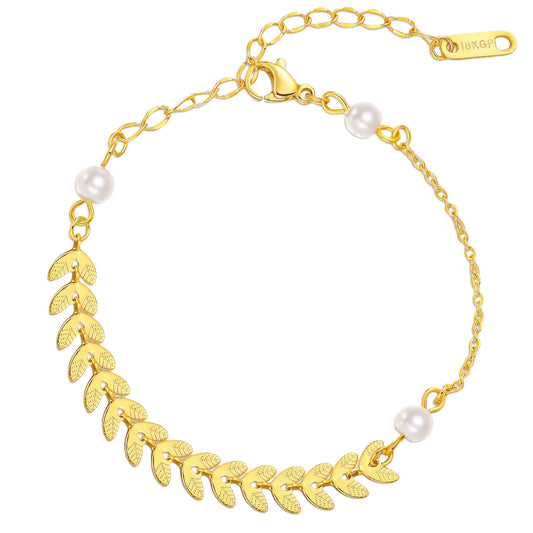 Athena is an 18k AAA gold plated pearl and leaf anklet