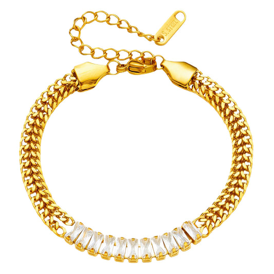 Rowan is a 18k AAA gold plated curb chain and zirconia diamonds bracelet