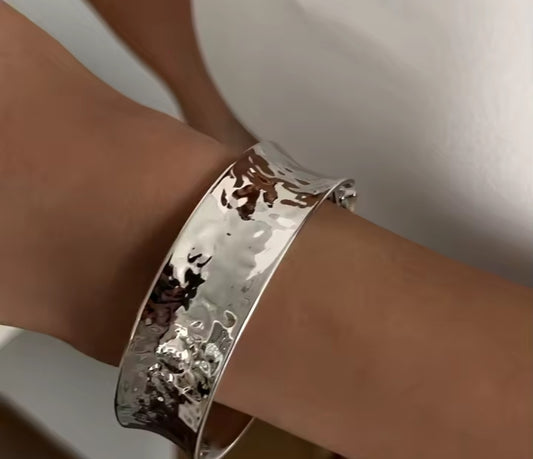 Samantha Silver chunky cuff bangle