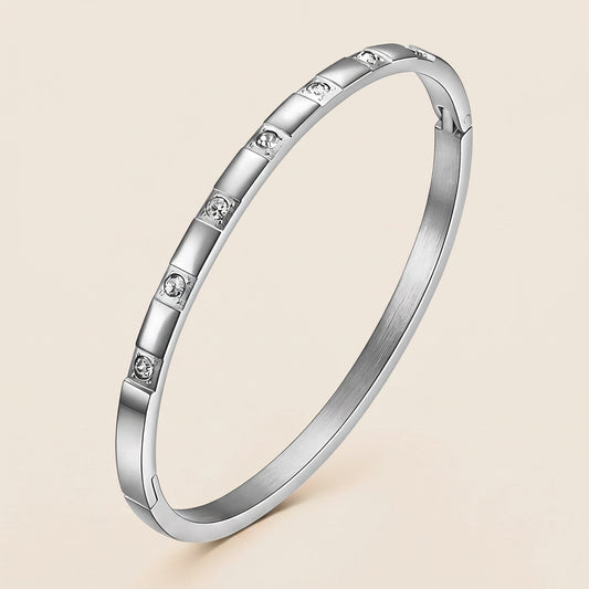 Billie Halo Bangle